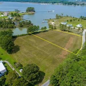1.94 acre waterfront building lot