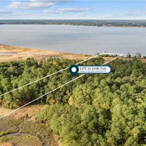 Come build your dream waterfront home on the York River!