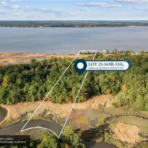 Enjoy views of the sunset views on the York River and sunrise views over Goulders Creek.