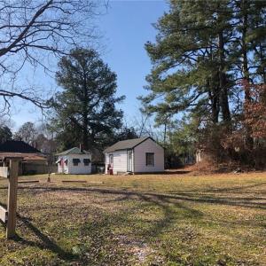 Photo #1 of 168 County Drive, Wakefield, Virginia 0.4 acres