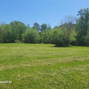 Photo #5 of 200 Hansford Lane, Seaford, Virginia 2.5 acres