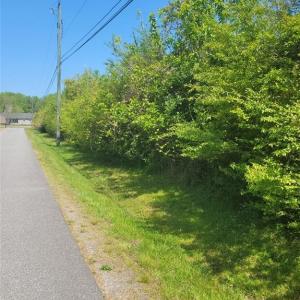 Photo #7 of 200 Hansford Lane, Seaford, Virginia 2.5 acres
