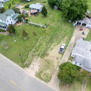 Photo #5 of 1360 Poquoson Avenue, Poquoson, Virginia 0.5 acres