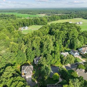 Photo #5 of 9925 Mountain Berry Court, Toano, Virginia 0.3 acres