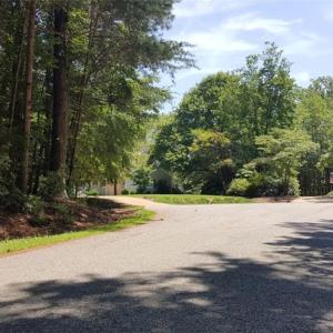 Located on a quiet cul-de-sac with very little traffic.