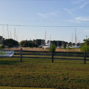 Sailing, fishing, pleasure boating - what is your choice?  You will find the irght spot here and can even have access form your community pier.