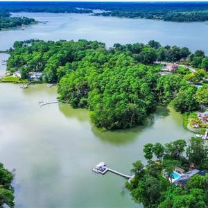 Photo #3 of 1850 Woodside Lane, Virginia Beach, Virginia 4.0 acres