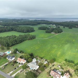 Photo #8 of 133 Blue Heron Lane, Knotts Island, North Carolina 51.0 acres