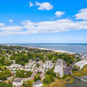 Photo #8 of 17 Seaview Drive, Hampton, Virginia 0.5 acres