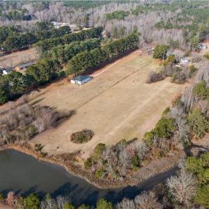 Photo #11 of 7848 Guinea Road, Hayes, Virginia 2.3 acres