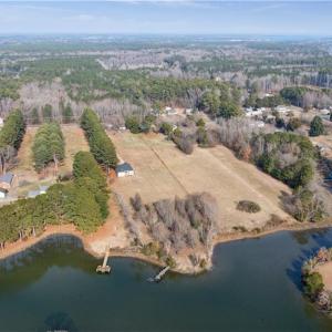 Photo #13 of 7848 Guinea Road, Hayes, Virginia 2.3 acres