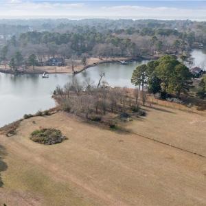 Photo #15 of 7848 Guinea Road, Hayes, Virginia 2.3 acres