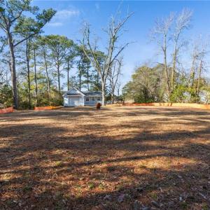 Photo #4 of 800 Powhatan Avenue, Portsmouth, Virginia 1.4 acres