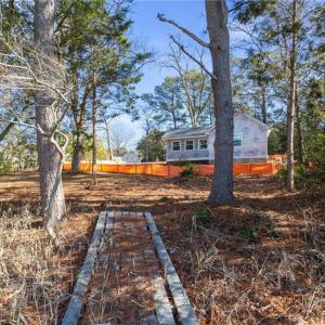 Photo #9 of 800 Powhatan Avenue, Portsmouth, Virginia 1.4 acres