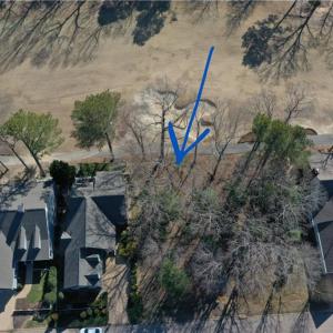 128 Highland - golf course front lot