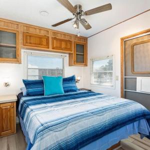 Photo #15 of 3665 Sandpiper Road, Virginia Beach, Virginia