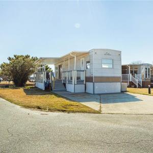 Photo #17 of 3665 Sandpiper Road, Virginia Beach, Virginia