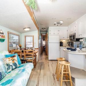 Photo #10 of 3665 Sandpiper Road, Virginia Beach, Virginia