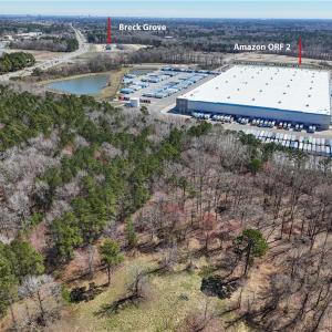 Could incorporate Truck Servicing area if rezoned