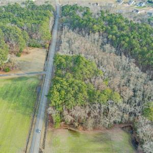 Photo #8 of 1580 Tulls Creek Road, Moyock, North Carolina