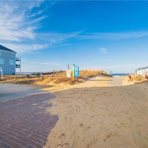 Photo #3 of 9719 21st Bay Street, Norfolk, Virginia
