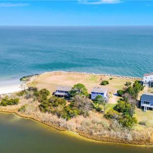 Photo #4 of 215 Lighthouse Drive, Hampton, Virginia 3.1 acres