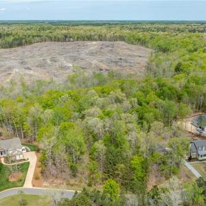 Photo #4 of 4720 Eskerhills, Williamsburg, Virginia 3.6 acres