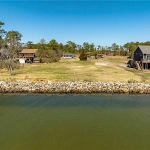 Photo #15 of 1754 Jenkins Neck Road, Hayes, Virginia 1.1 acres