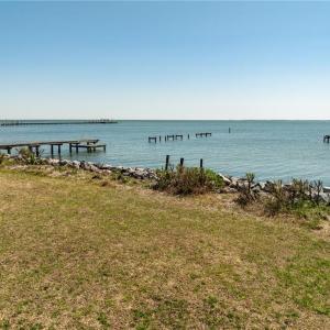 Photo #19 of 1754 Jenkins Neck Road, Hayes, Virginia 1.1 acres