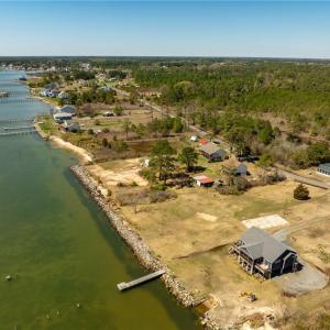 Photo #8 of 1754 Jenkins Neck Road, Hayes, Virginia 1.1 acres