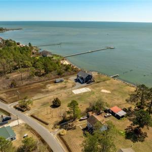 Photo #12 of 1754 Jenkins Neck Road, Hayes, Virginia 1.1 acres