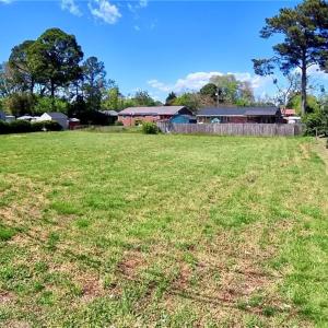 Photo #1 of 727 Willow Drive, Newport News, Virginia 0.2 acres