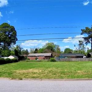 Photo #4 of 727 Willow Drive, Newport News, Virginia 0.2 acres