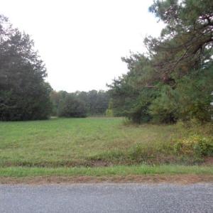 Route 633 AKA, CHIPPOKES FARM RD, Paved road frontage