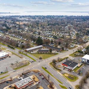 Photo #12 of 50 Settlers Landing Road, Hampton, Virginia 0.4 acres