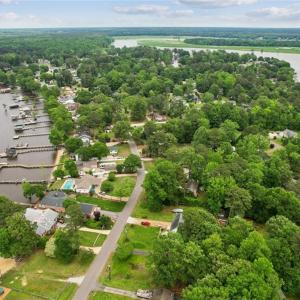 Photo #11 of 3029 Riverside Drive, Lanexa, Virginia 0.3 acres
