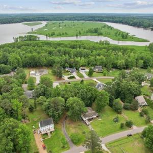 Photo #15 of 3029 Riverside Drive, Lanexa, Virginia 0.3 acres