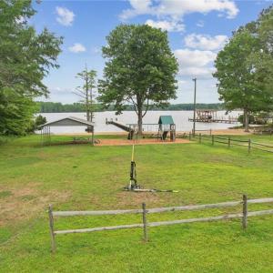 Photo #10 of 3029 Riverside Drive, Lanexa, Virginia 0.3 acres