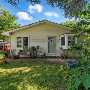 Photo #11 of 1115 Virgilina Avenue, Norfolk, Virginia