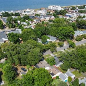 Photo #9 of 1115 Virgilina Avenue, Norfolk, Virginia