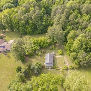 Photo #4 of 412 Waller Mill Road, Williamsburg, Virginia 3.9 acres