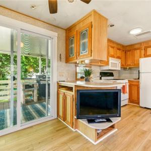 Photo #9 of 3665 Sandpiper Road, Virginia Beach, Virginia
