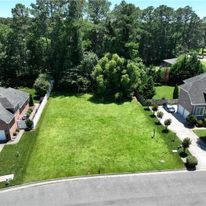 Photo #3 of 917 Brice Court, Chesapeake, Virginia 0.3 acres