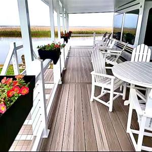 Photo #5 of 3665 Sandpiper Road, Virginia Beach, Virginia