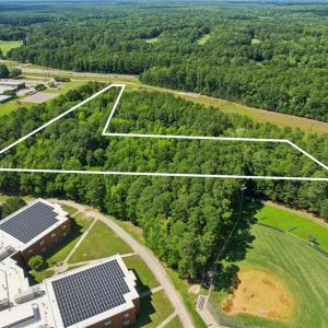 Photo #14 of 13630 Woodside Lane, Newport News, Virginia 5.1 acres