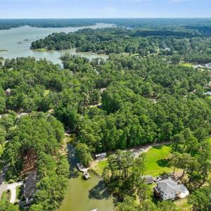 Photo #11 of 106 Anchor Drive, Yorktown, Virginia 1.7 acres
