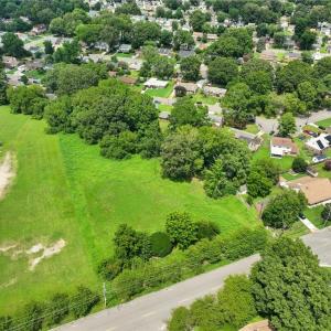 Photo #4 of 691 Dresden Drive, Newport News, Virginia 2.1 acres