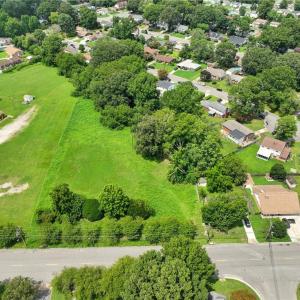 Photo #8 of 691 Dresden Drive, Newport News, Virginia 2.1 acres
