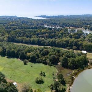 Photo #13 of 2 acr Horn Harbor Avenue, New Point, Virginia 2.0 acres
