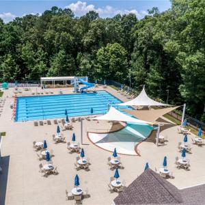 2 Pools
